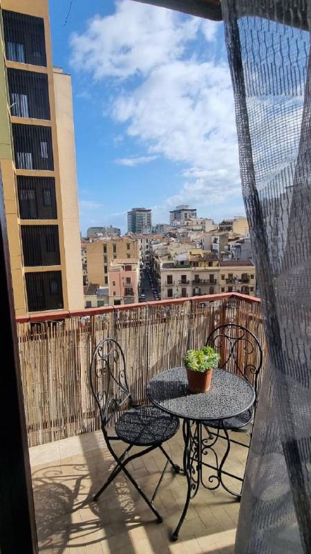 Enne'S Apartments In The Heart Of Palermo Kültér fotó